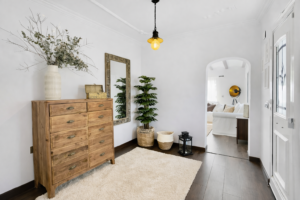 1 entrance hall